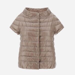 Herno Women’s Light Taupe Short Sleeve Puffer Vest